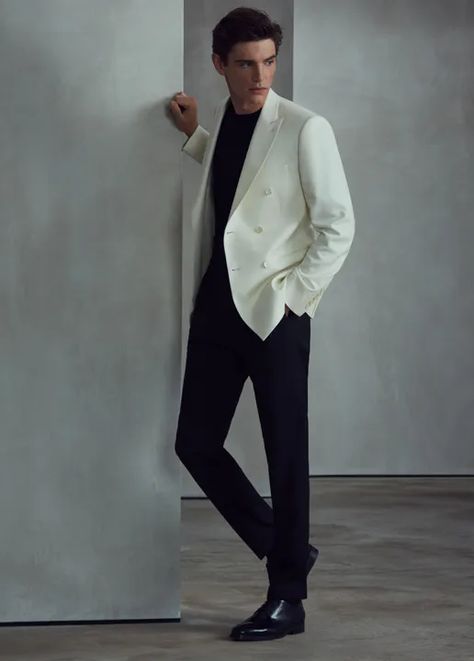 Man With Blazer, Off White Suit Men, Black And White Men Outfit, Blazer Outfit Men Casual, Suits White Men, White Jacket Outfit Men, White Blazer Outfit Men, White Suit Men, Suit Editorial