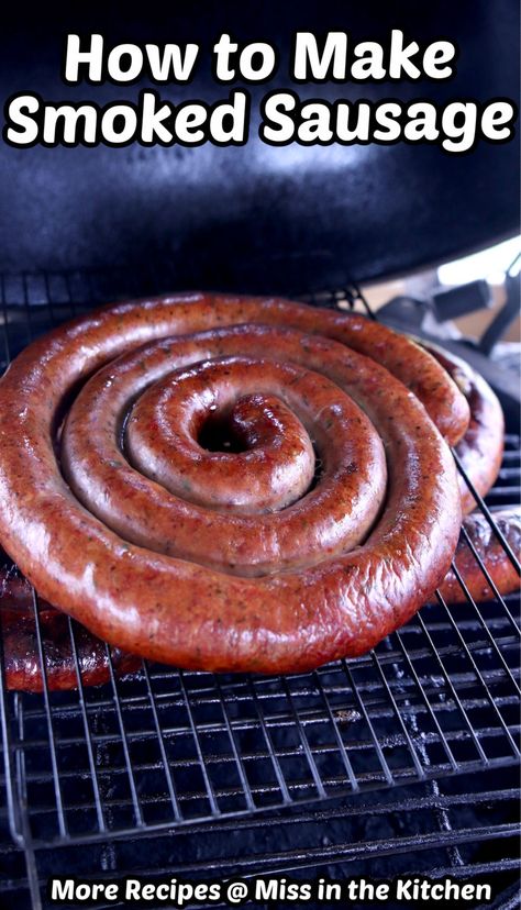 Sausage Making Recipes, Home Made Sausage, Pork Sausage Recipes, Homemade Sausage Recipes, Smoked Sausage Recipes, Smoked Meat Recipes, Homemade Dinner Rolls, Beef Sausage, Homemade Sausage