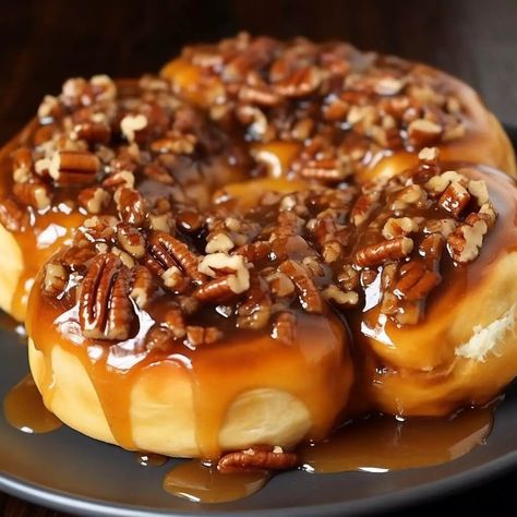 Caramel Pecan Sticky Buns - Life with Susan Pecan Rolls Recipe, Caramel Pecan Sticky Buns, Caramel Rolls, Pecan Sticky Buns, Relaxing Morning, Pecan Rolls, Caramel Pecan, Cinnamon Rolls Homemade, Sticky Buns