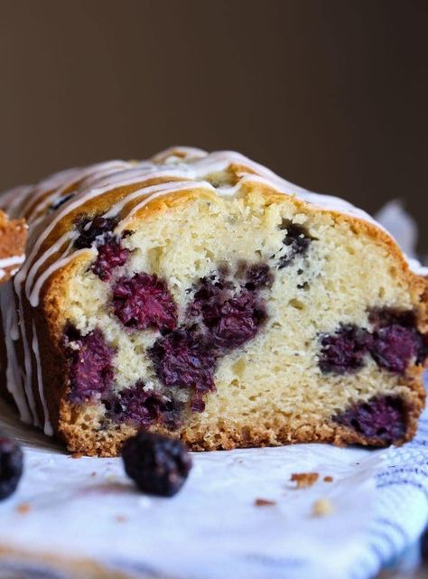 Blackberry Bread is a quick and easy loaf cake, loaded with sweet blackberries and a soft, buttery flavor. #cookiesandcups #recipe #blackberries #baking Blueberry Bundt Cake Recipes Easy, Sour Cream Blueberry Bundt Cake, Blueberry Bunt Cake, Blueberry Sour Cream Cake, Blueberry Recipes Easy, Blueberry Bundt Cake Recipes, Blueberry Muffin Cake, Blueberry Bundt, Blueberry Bundt Cake