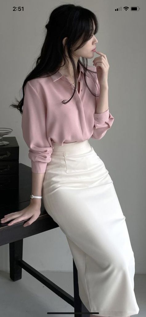 Female Secretary Outfit, Korean Secretary Outfit, Secretary Outfits Offices, Lawyer Outfits, Secretary Outfits, Lawyer Outfit, Chique Outfits, Stylish Work Attire, Office Outfits Women