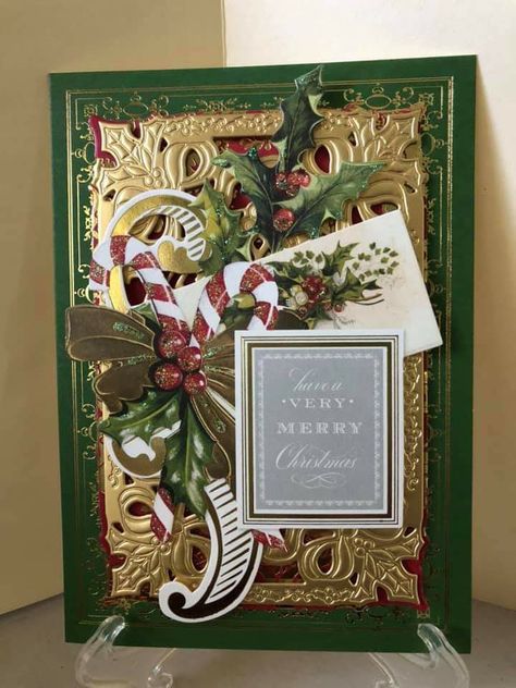 Xmas Cards Handmade, Craft Party Ideas, Anna Griffin Christmas Cards, Anna Griffin Inc, Anna Griffin Christmas, Xmas 2022, 3 Ingredient Recipes, Hand Made Greeting Cards, Christmas Card Designs