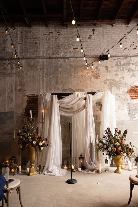 Less is more in historic New Orleans venues! 🌿 Fat Cat’s florals enhance the natural beauty of exposed brick and aged features, creating a warm and inviting atmosphere. Industrial Wedding Backdrop, Vintage Wedding Venues, New Orleans Wedding Venues, Engagement Season, Cat Wedding, Wedding Ceremony Backdrop, Trending Ideas, Historic Wedding, The Ritz Carlton