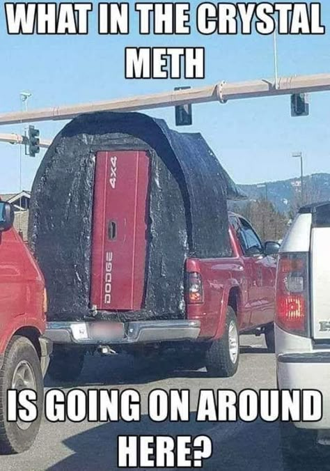 Ford Jokes, Truck Memes, Car Jokes, Funny Car Memes, Mechanic Humor, Country Jokes, Meme Page, Car Memes, Very Funny Pictures