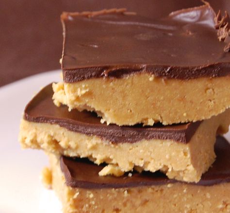 Mormon Mavens in the Kitchen: Peanut Butter Chocolate Squares Buckeye Fudge Recipe, Buckeye Fudge, Peanut Bars, Holiday Fudge Recipes, Holiday Fudge, Fudge Recipes Easy, Chocolate And Peanut Butter, Butter Bars, Butter Fudge