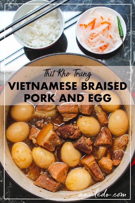 Thit Kho Recipe, Pork And Eggs, Thit Kho, Asian Potluck, Authentic Thai Recipes, Easy Vietnamese Recipes, Vietnamese Recipe, Asian Bbq, Vietnamese Pork