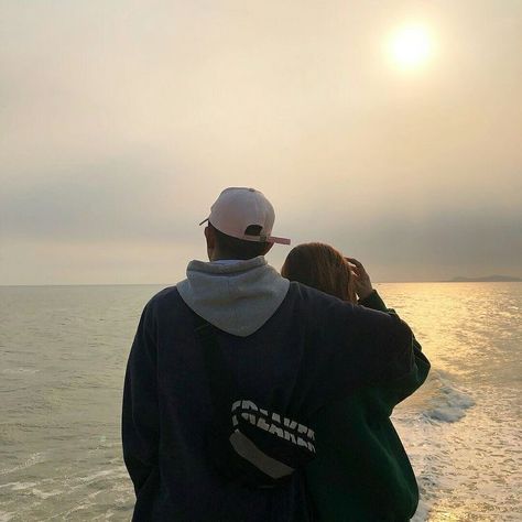 Korean Couple Aesthetic, Couples Vibe, His Secret Obsession, Cute Relationship Photos, Ulzzang Couple, Korean Couple, Boyfriend Goals, Perfect Boy, Couple Photography Poses