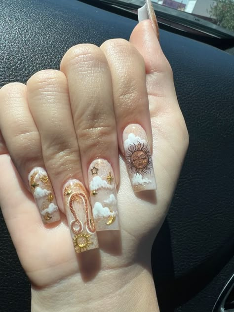 Summer Birthday Nails Square, Libra Birthday Acrylic Nails, Gold Leo Nails, Brown Bling Acrylic Nails, Earth Sign Nails, Astrology Nails Acrylic, Leo Acrylic Nails Zodiac, Leo Nail Ideas, Leo Bday Nails