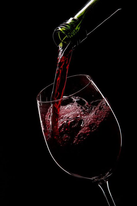 Wine Glass Photography, Wine Bottle Photography, Bottle Photography, Pouring Wine, Wine Photography, Glass Photography, Wine Glass Art, Wine Art, Wine Time