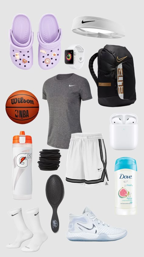 Sports Bag Essentials, Basketball Core, Sporty Girl Aesthetic, Basketball Game Outfit Women, Basketball Essentials, Basketball Fits, Basketball Shoes Kyrie, Basketball Outfits, Basketball Outfit