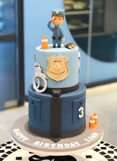 Police Man Cake, Policeman Cake, Birthday Cake For Son, Jail Party, Police Car Cakes, Police Birthday Cakes, Police Themed Birthday Party, Police Theme Party, Police Cake