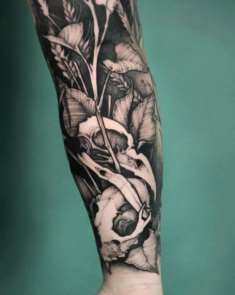 Dark Forest Tattoo, Forest Tattoo Sleeve, Skull Sleeve, Tattoo Inspiration Men, Forest Tattoos, Red Ink Tattoos, Leg Sleeve Tattoo, Stylist Tattoos, Full Sleeve Tattoo