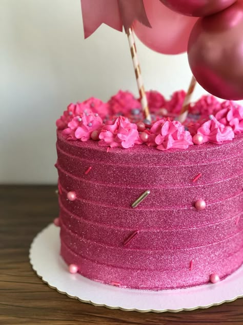 Girls Barbie Birthday Party, Hot Pink Cakes, Farm Birthday Cakes, Glitter Birthday Cake, Hot Pink Birthday, Pink Birthday Cakes, 3rd Birthday Cakes, Glitter Rosa, Barbie Birthday Party