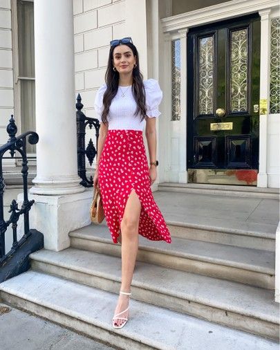 Skirt And Top Outfits, Red Skirt Outfits, Floral Skirt Outfits, Red And White Outfits, Red Floral Skirt, Red Midi Skirt, Red And White Dress, Pondicherry, Trendy Dress Outfits