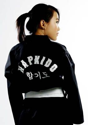 Martial Arts Photography, Martial Arts Girl, Hapkido, Martial Art, Karate Kid, Mixed Martial Arts, Dream Board, Taekwondo, Karate