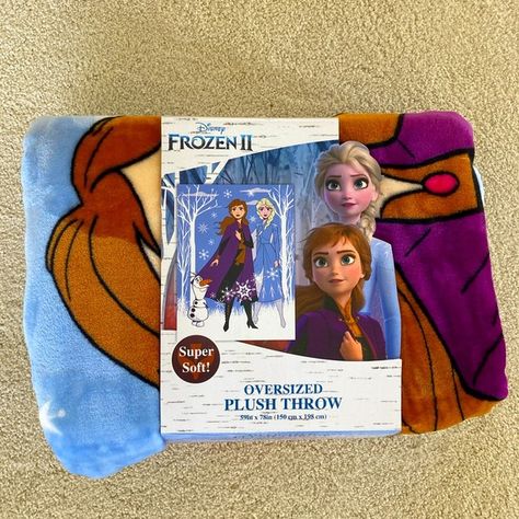 Disney Frozen II Oversized Soft Plush Throw Blanket Embroidered Fleece Blanket, Jack Skellington Faces, Toddler Comforter, Disney Bedding, Disney Finding Nemo, Minnie Mouse Halloween, Christmas Throw Blanket, Kids Sleeping Bags, Toddler Quilt