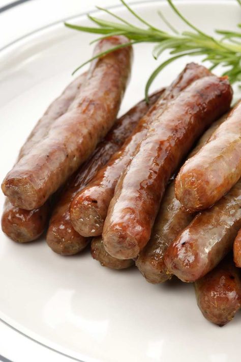 How to Cook Sausage Links - The Quick Journey Hot Sausage Recipes, Link Sausage, Bbq Pork Recipes, Breakfast Sausage Links, God Angels, Hot Sausage, Sausage Links, Bacon Sausage, How To Cook Pork