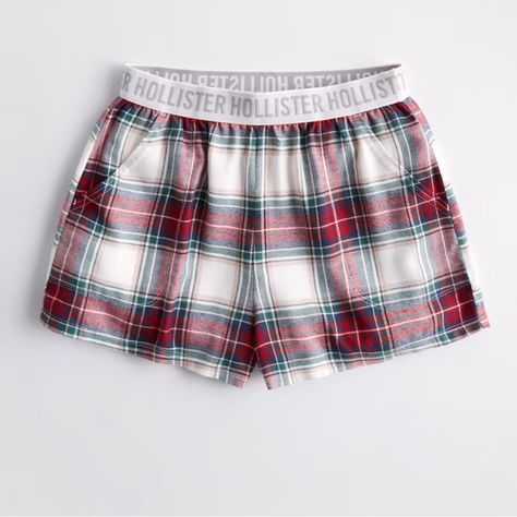 Hollister - Flannel Sleep Shorts Korean Christmas Outfit, Account Aesthetic, Clothing Coquette, Flannel Shorts, Cute Christmas Outfits, Luxurious Dresses, Red Plaid Dress, Alpine Style, Vintage Fleece