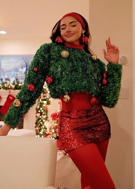 Christmas Bar Crawl Outfit, Santacon Outfits Women, Christmas Fashion Editorial, Tacky Christmas Outfit, Christmas Tree Outfit, Ugly Christmas Sweater Outfit, Christmas Editorial, Christmas Sweater Outfits, Christmas Poses