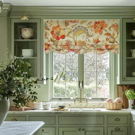 SupplierOfDreams - Etsy French Country Valances, English Kitchen Curtains, Valance Ideas For Living Room, Kitchen Drapery Ideas, Window Valance Ideas With Blinds, Living Room Valance Ideas, Kitchen Valance Ideas Over Sink, Kitchen Curtain Ideas Modern, Bathroom Window Valance