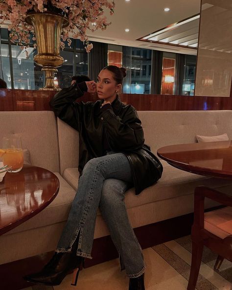 Olivia Manni on Instagram: “💡” Nyc Going Out Outfit Night, Nyc Fits, Chill Fits, Causual Outfits, Fall Fits, Evening Outfits, Going Out Outfits, Outfit Inspo Fall, Edgy Outfits