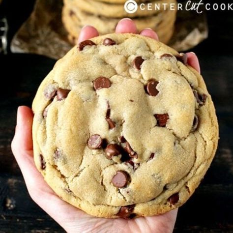 Jumbo Chocolate Chip Cookies - CenterCutCook Jumbo Chocolate Chip Cookies, Dessert Aux Fruits, Chocolate Chip Recipes, S'mores, Yummy Sweets, Chocolate Chip Cookie, Cookies Recipes Chocolate Chip, Cookie Monster, Cookie Desserts