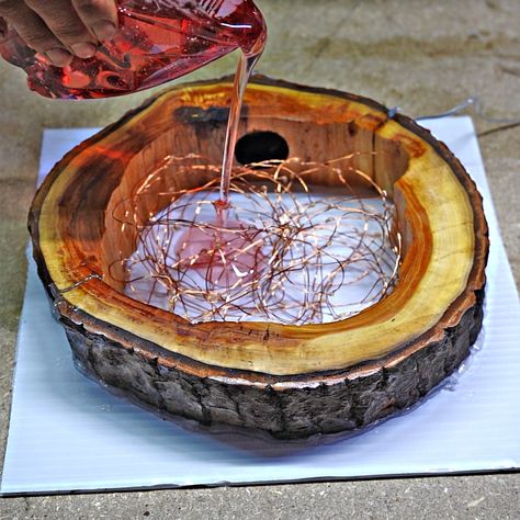 Diy Resin Furniture, Diy Resin Lamp, Log Lamp, Seni Resin, Diy Resin Table, Resin And Wood Diy, Hollow Tree, Diy Lampe, Epoxy Resin Diy