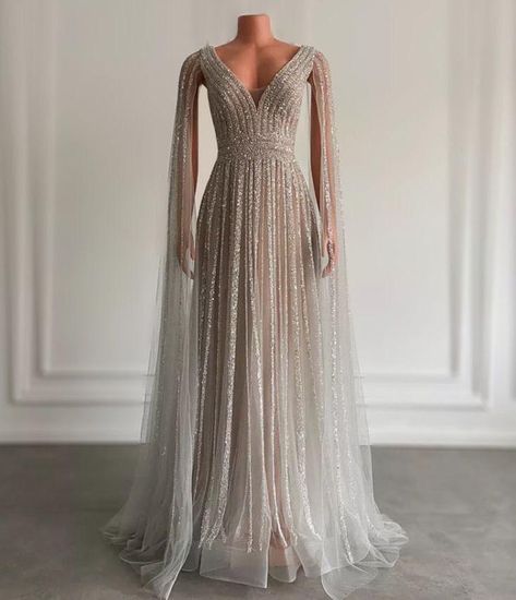 Luxury Gown, Reception Outfits, Reception Gowns, Dubai Women, Engagement Gowns, Long Evening Dresses, Soiree Dress, Gowns Dresses Elegant, Dresses 2022