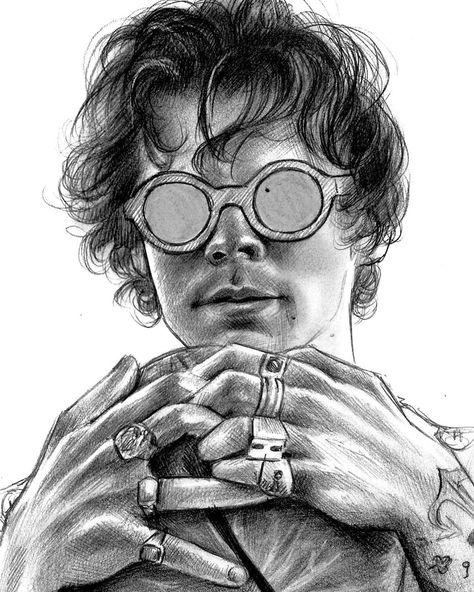 andy on Instagram: “last 🍉 thing.... for now :-) this is a pencil sketch that i did a couple hours ago — prints are also available for it on my etsy!” Harry Styles Dibujo, Harry Styles Watermelon, Harry Styles Art, Harry Styles Watermelon Sugar, One Direction Drawings, One Direction Art, Harry Styles Drawing, Soulmate Sketch, Watermelon Sugar