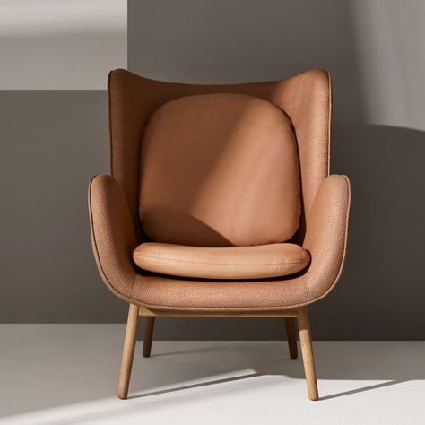 Fogia launches furniture collection that pays homage to the 1970s Sofa Santai, Furniture Design Inspiration, Swedish Furniture, Lounge Chair Design, Household Furniture, Design Living Room, Design Week, Modular Sofa, Furniture Collection