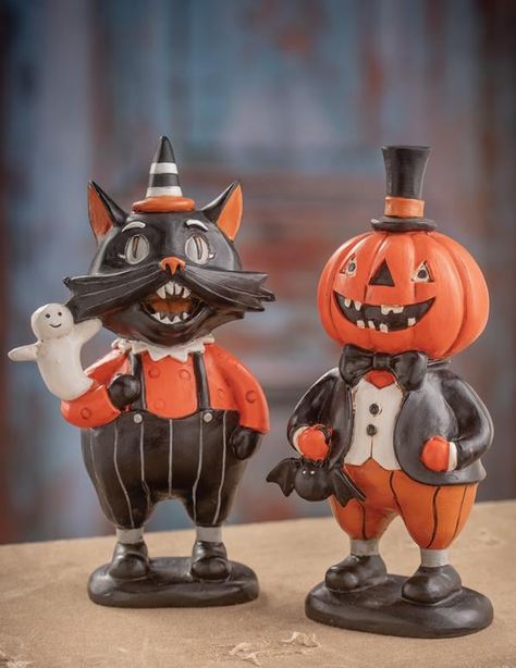 Over The Garden Wall Party, Victorian Halloween Decorations, Joanna Parker, Bethany Lowe Halloween, Halloween Themes Decorations, Victorian Halloween, Folk Art Vintage, Scary Cute, Halloween Figures