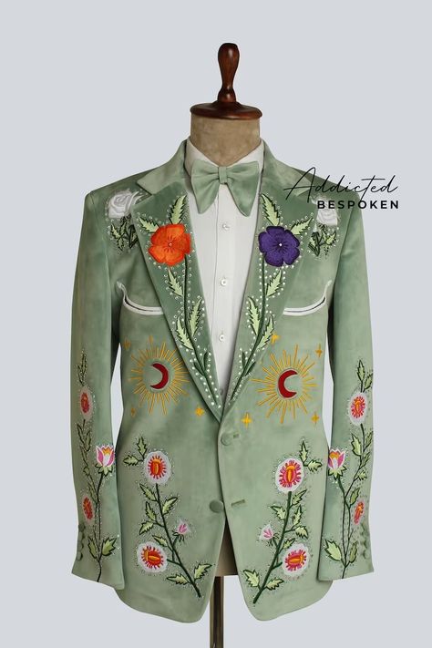 Men Bespoke Country Western Suit Green Velvet Embroidered Pant - Etsy Pant Suit Wedding, Person Flying, Velvet Pant Suit, Flying Burrito Brothers, Outfit New Year, Prom Jacket, Western Blazer, Groomsmen Party, Green Velvet Blazer