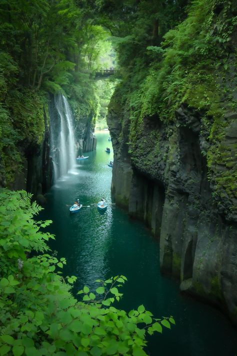 Waterfall Resort, Aesthetic Waterfall, Cavite City, Takachiho, Seni Resin, World Nature, Vacation Aesthetic, Nature Places, Dream Place