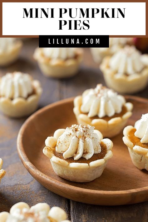 Mini pumpkin pies are everything you love about a smooth and creamy homemade pumpkin pie, in a cute & tasty bite-sized portion!! #minipumpkinpie #pumpkinpie #minipie #thanksgiving #pumpkin Pumpkin Tartlets, Baking Night, Tiny Bites, Homemade Shortbread, Pumpkin Tarts, Lil Luna, Mini Pumpkin Pies, Pie Bites, Tarts Crust