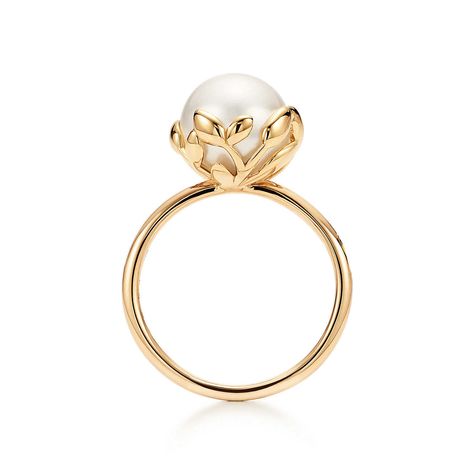 Olive Leaf Pearl Ring , Paloma Picasso .  Tiffany & Co. Pearl Ring Design, Peter Pans, The Olive Branch, Olive Leaf Ring, Tiffany Engagement, Tiffany Engagement Ring, Symbol Of Peace, Paloma Picasso, Olive Leaf