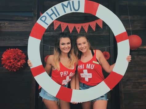 Lifeguard Party Ideas, Lifeguard Football Theme, Baywatch Pool Party, Bay Watch Theme Party, Baywatch Theme Party Outfit, Baywatch Bachelorette Party, Lifeguard Party Theme, Lifeguard Party, Baywatch Theme Party