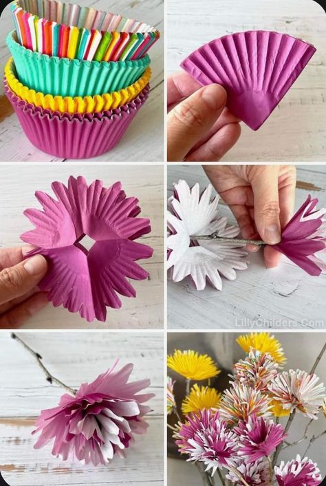 Cupcake Liner Flowers, Tissue Paper Flowers Diy, For School, Christmas Wreaths Diy Easy, Diy Christmas Wreaths, Crafts Room, Christmas Wreaths To Make, Paper Flowers Craft, Diy Crafts Paper Flowers