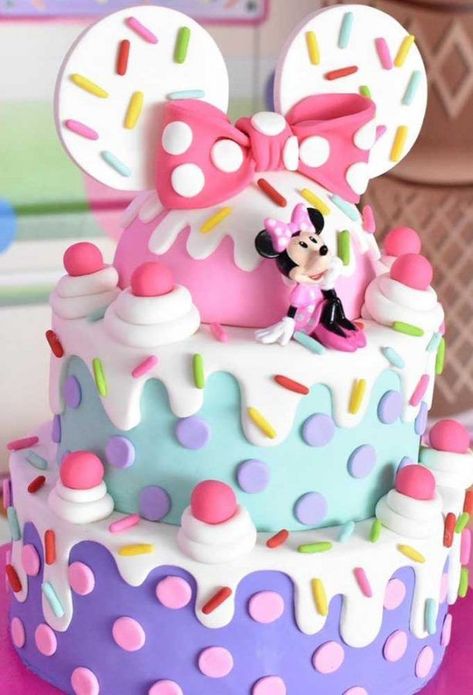 Minnie Mouse Cake And Smash Cake, Minnie Bday Cake, Mickey And Minnie Birthday Party Cake, Mimi Mouse Birthday, Minnie Mouse Birthday Party Ideas Cake, Minnie Mouse Birthday Cakes 1st, Mickey Minnie Birthday Cake, Minnie Bow Toons Party, Minnie Mouse Birthday Party Ideas 2nd Cake