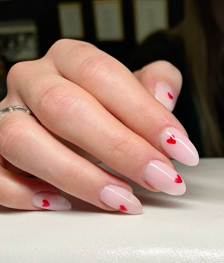 Nails Basic, Vday Nails, February Nails, Basic Nails, Casual Nails, Oval Nails, Neutral Nails, Heart Nails, Classy Nails