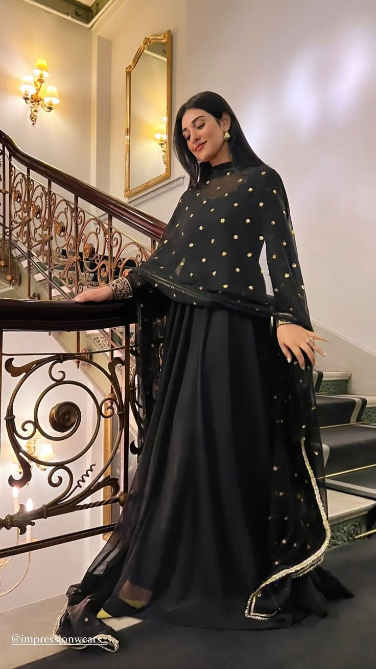 Black Anarkali Dress, Hand Painted Organza, Embroidered Sharara, Desi Dress, Kurta Sharara Set, Long Frock Designs, Desi Wedding Dresses, Kurta Sharara, Pakistani Wedding Outfits