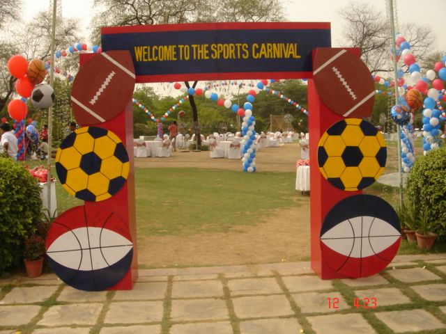 a welcome sign to the sports carnival