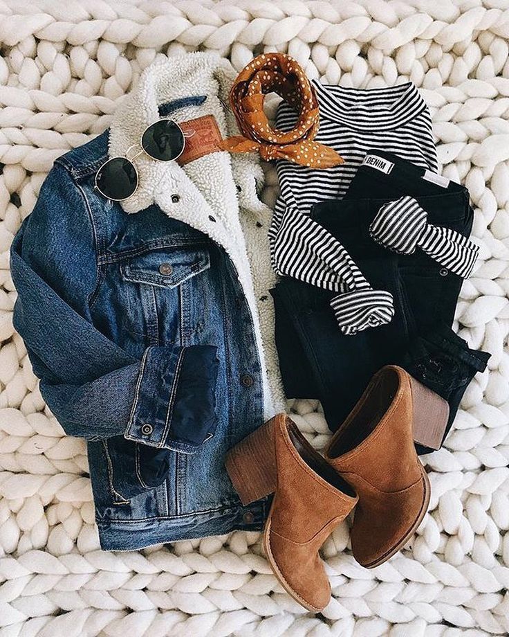 2.8 mi seguidores, 1,412 seguindo, 15.9 mil publicações - Veja as fotos e vídeos do Instagram de LIKEtoKNOW.it (@liketoknow.it) Winter Outfits For School, Clothes And Shoes, Outfit Jeans, Thanksgiving Outfit, Winter Mode, Denim Jacket Women, Looks Style, Outfit Casual, Black Skinnies