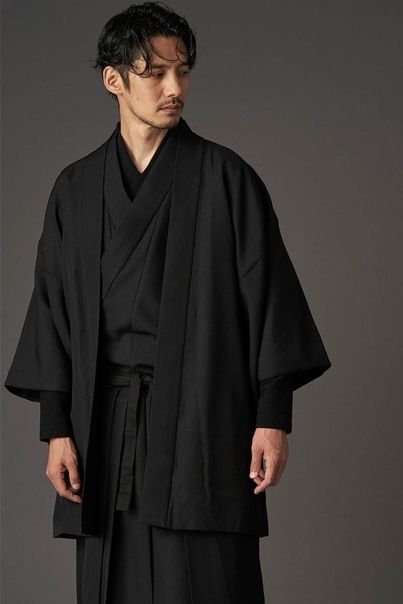 Japanese Traditional Clothes, Japanese Traditional Clothing, 일본 패션, Male Kimono, Kimono Outfit, Mode Kimono, Tokyo Street Fashion, Black Kimono, London Street Style