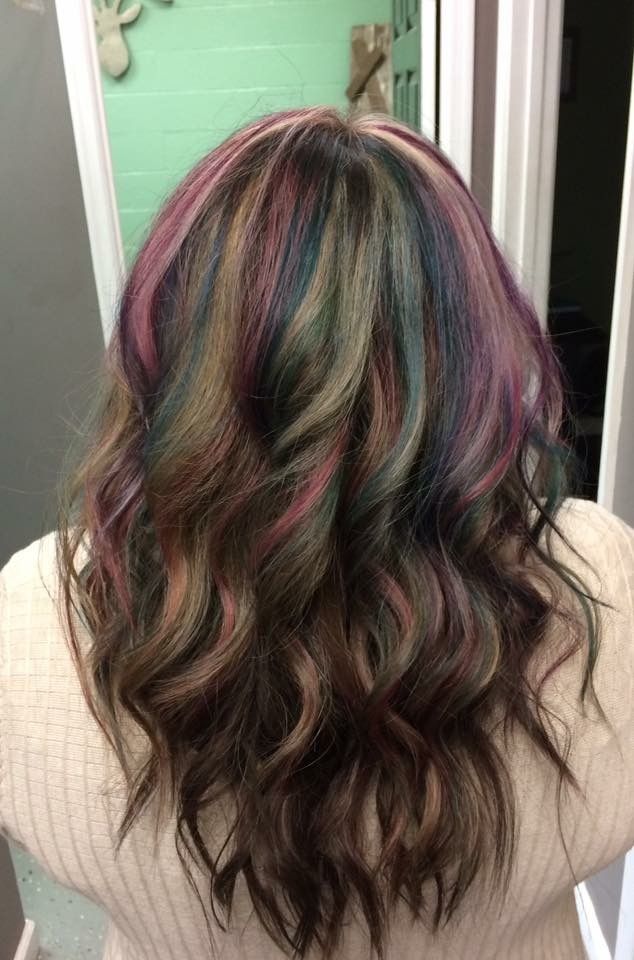 Oil Spill Hair, Light Hair Oil, Hidden Rainbow Hair, Unnatural Hair Color, Oil Slick Hair, Funky Hair, Beauty Hair Color, Hair Colour Ideas, Hair Cut Ideas