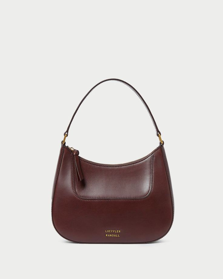 Classic Handbags Classy, Elegant Purses Classy, Affordable Luxury Bags, Whats In Bag, Chic Shoulder Bag, Timeless Bags Classy, Affordable Luxury Handbags, Women’s Purses, Purses And Handbags Aesthetic