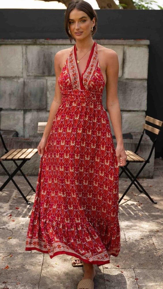 Details: Halter neckline Boho floral print Backless Midi dress FIT:Regular fit Non-Stretch through fabricStandard sizingCotton&PolyesterSize Available: Size Length Bust inch cm inch cm S 47.2 120 33 84 M 47.7 121 34.6 88 L 48 122 36.2 92 XL 48.4 123 37.8 96 Fitted V-neck Patterned Dress, Fitted Floral Print Patterned Dress, Patterned Fitted Summer Dress, Patterned Fitted V-neck Dress, Patterned Summer Maxi Dress With Fitted Style, Red Printed V-neck Sundress, Bohemian Fitted Floral Printed Dress, Fitted Patterned Maxi Dress For Beach, Fitted Maxi Floral Dress For Summer