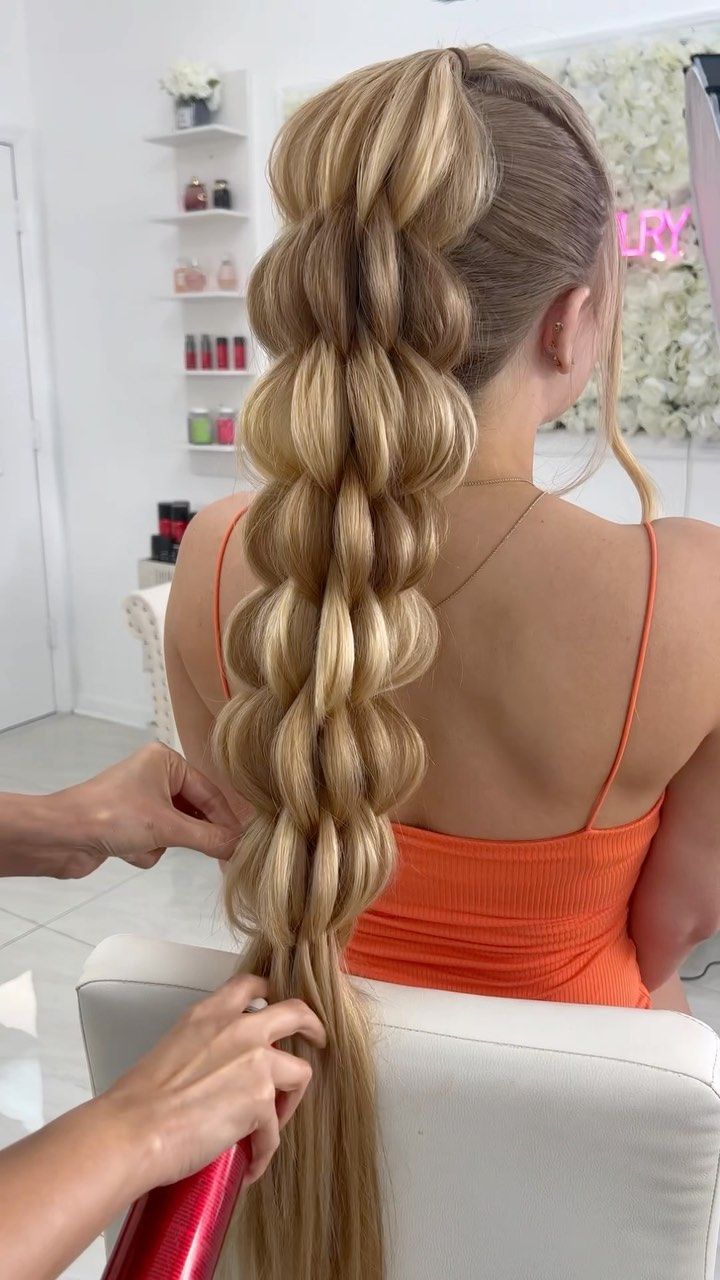 Shakhzoda Tapilova “Shayla “🇺🇸🇺🇿 | I partnered with @saloncentric for this Big Banana bushel braid hair 🍌. I’m styling with Big @sexyhair “Root Pump “ to keep the hair sleek … | Instagram Bushel Braid, Big Banana, Hair Sleek, Big Hair Dont Care, Dance Stuff, Cool Braids, Hair Brained, Braid Hair, Blow Out