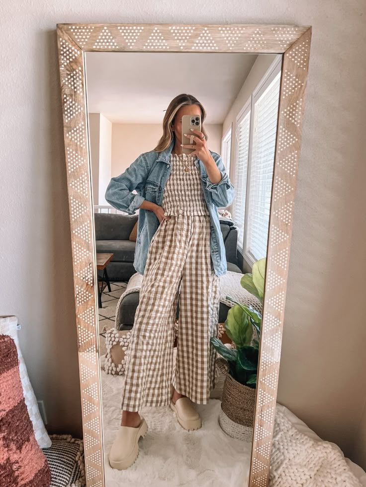 Jean Day Teacher Outfit, Teacher Outfits Jumpsuit, Cute High School Teacher Outfits, Hoka Teacher Outfit, Hs Teacher Outfits, Homemaking Outfit, Cute Teacher Dresses, Crunchy Teacher Outfits, Modest Fashion Outfits Ideas