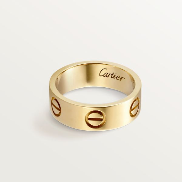 Cartier - LOVE ring - Ring Gold - LOVE ring, yellow gold (750/1000). Width: 5.5 mm (for size 52). Please note that the carat weight, number of stones and product dimensions will vary based on the size of the creation you order. For detailed information please contact us. Nfl Family, Cartier Love Ring, Cartier Gold, Cartier Earrings, Bracelet Love, Cartier Jewelry, Cartier Love, Cartier Love Bracelet, Cartier Ring