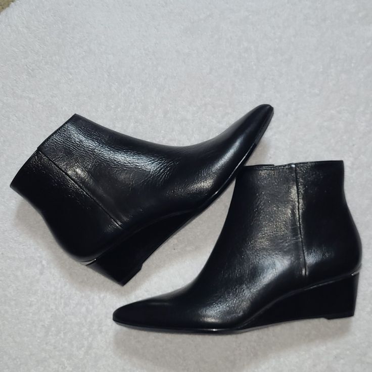 Calvin Klein Gael Ankle Booties Brand New No Box Size 5 Black Color Leather Upper Rubber Sole Side Zipper Thank You For Visiting My Closet!!!2y Calvin Klein Black Round Toe Boots, Calvin Klein Black Boots With Round Toe, Calvin Klein Leather Boots Medium Width, Calvin Klein Leather Boots For Formal Occasions, Chic Calvin Klein Leather Boots, Calvin Klein Chic Leather Boots, Calvin Klein Pointed Toe Boots For Fall, Black Ankle-high Booties For Office, Black Booties For Office Wear